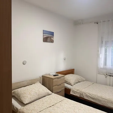شقة M&m Lovinac (Zadar)