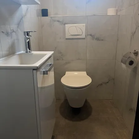M&m Apartman *