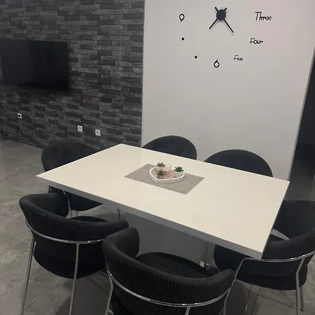 M&m Apartman Lovinac (Zadar)